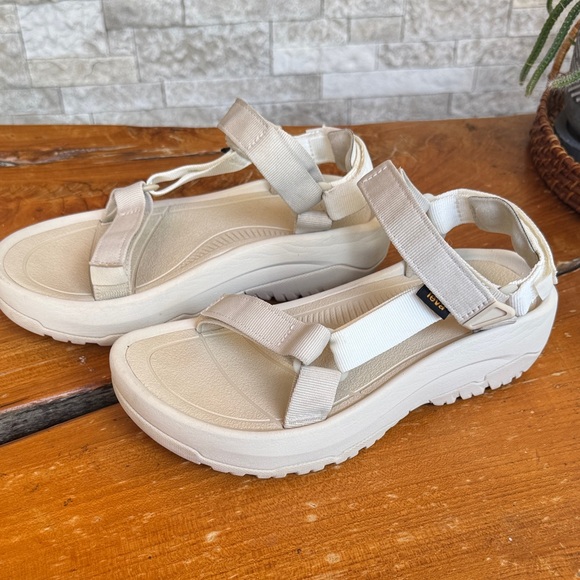 Tevas Hurricane XLT2 Ampsole Sport Sandal, sz 9 - Picture 5 of 8